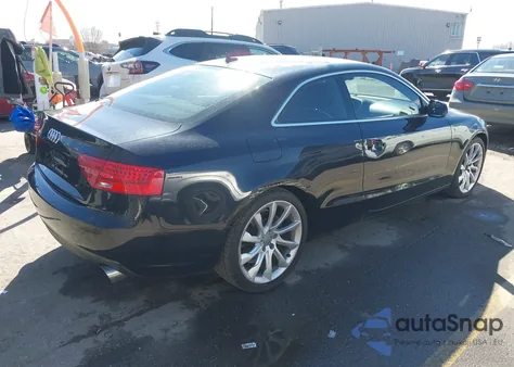 2013 Audi A5 2.0T Premium z USA, uszkodzony, nr VIN WAULFAFR3DA008775